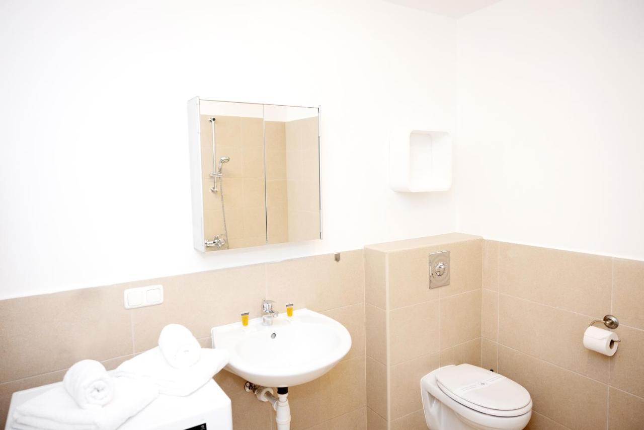 Premium 80 M2 Apartment - Free Parking Вена Экстерьер фото